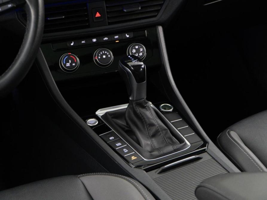 Volkswagen Sagitar III Москва  - изображение 15