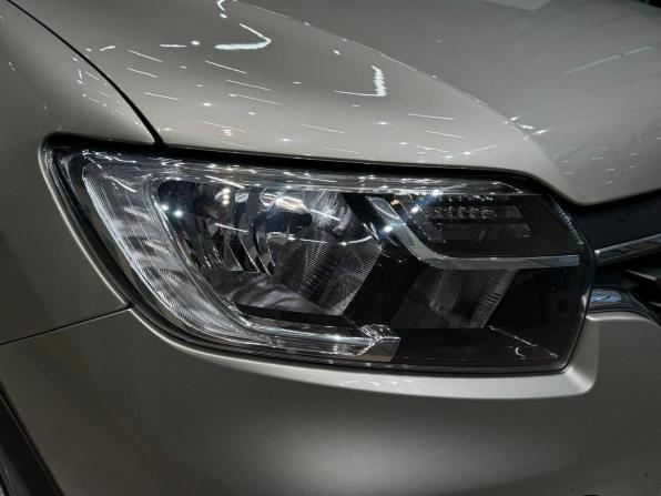 Renault Logan II Рестайлинг с пробегом 2021 года, цена 1 199 000 рублей, 99449 км, седан, Автокод Объявления