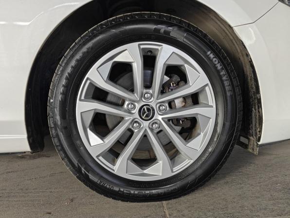Mazda 6 III (GJ) Рестайлинг с пробегом 2016 года, цена 1 900 000 рублей, 103980 км, седан, Автокод Объявления
