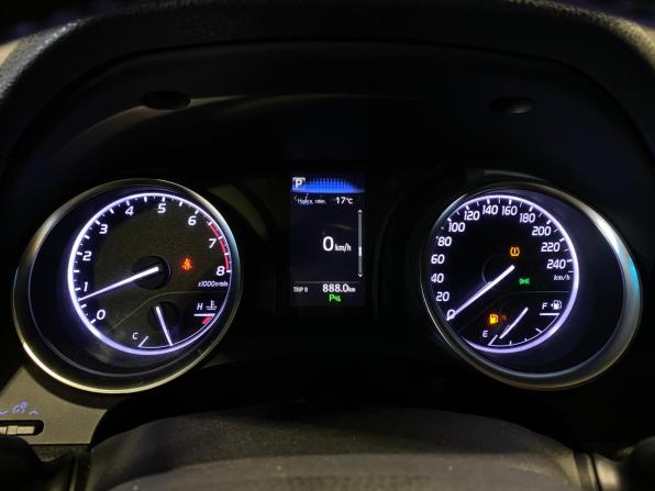 Toyota Camry VIII (XV70) с пробегом 2018 года, цена 2 670 000 рублей, 105013 км, седан, Автокод Объявления