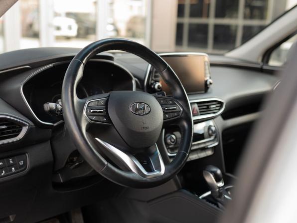 Hyundai Santa Fe IV с пробегом 2020 года, цена 3 000 000 рублей, 128610 км, внедорожник, Автокод Объявления