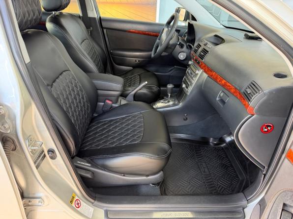 Toyota Avensis II с пробегом 2005 года, цена 720 000 рублей, 252007 км, седан, Автокод Объявления