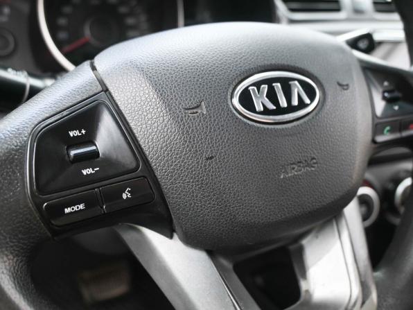 Kia Rio III с пробегом 2011 года, цена 729 900 рублей, 220000 км, седан, Автокод Объявления