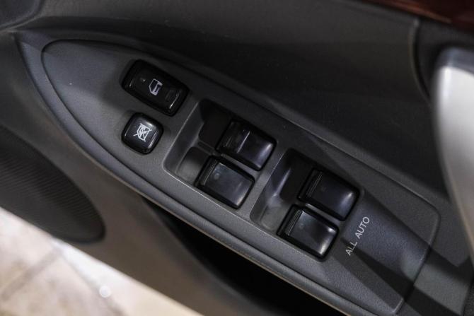 Toyota Allion I с пробегом 2003 года, цена 699 000 рублей, 350000 км, седан, Автокод Объявления