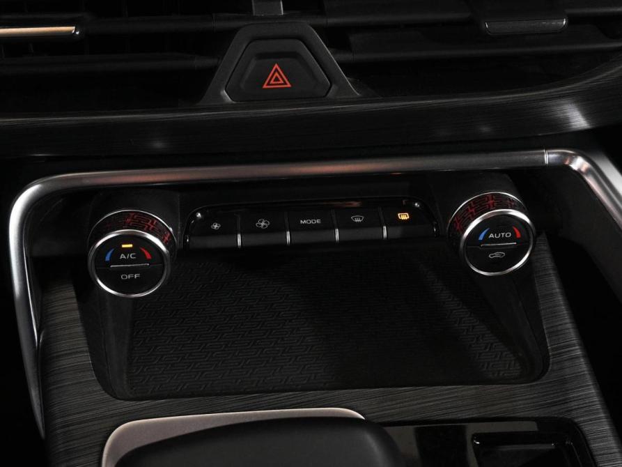 Geely Tugella I Рестайлинг Ростов-на-Дону  - изображение 16
