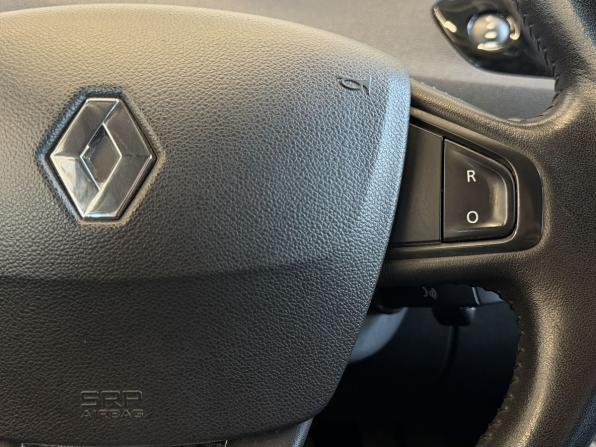 Renault Scenic III Рестайлинг 2 с пробегом 2014 года, цена 1 020 000 рублей, 261800 км, компактвэн, Автокод Объявления