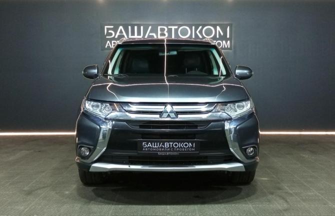Mitsubishi Outlander III Рестайлинг 2 с пробегом 2018 года, цена 1 790 000 рублей, 203162 км, внедорожник, Автокод Объявления