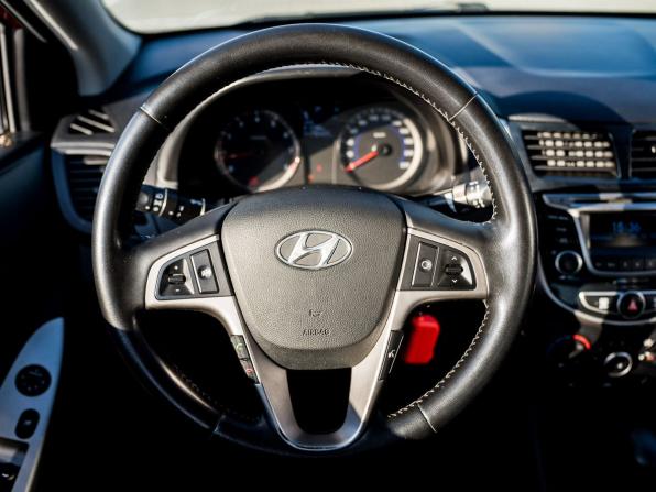 Hyundai Solaris I с пробегом 2014 года, цена 980 000 рублей, 175400 км, седан, Автокод Объявления