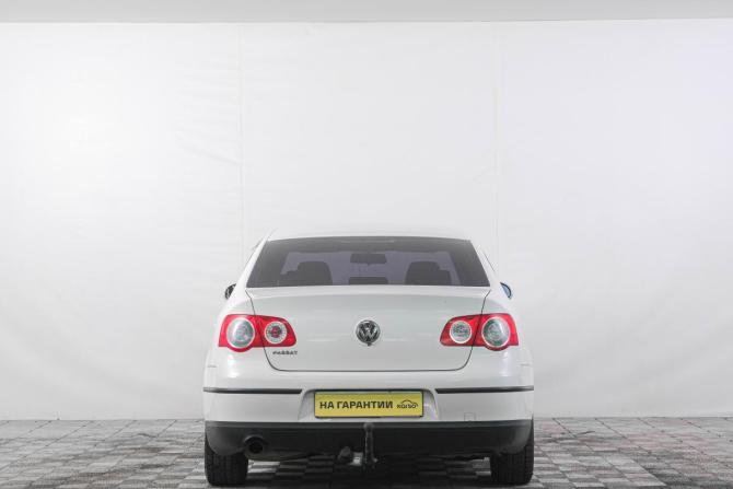 Volkswagen Passat B6 с пробегом 2007 года, цена 679 000 рублей, 340000 км, седан, Автокод Объявления