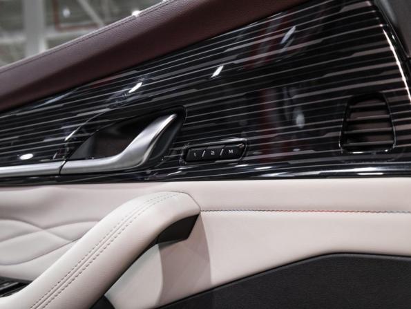 Geely Monjaro I с пробегом 2023 года, цена 3 099 700 рублей, 61229 км, внедорожник, Автокод Объявления