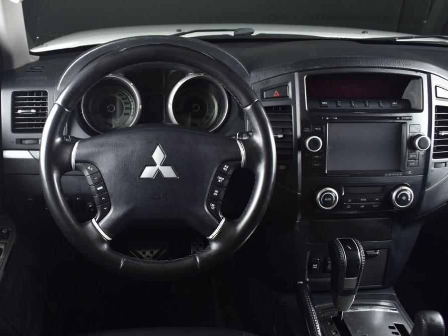 Mitsubishi Pajero IV Рестайлинг 1 Кемерово  - изображение 8