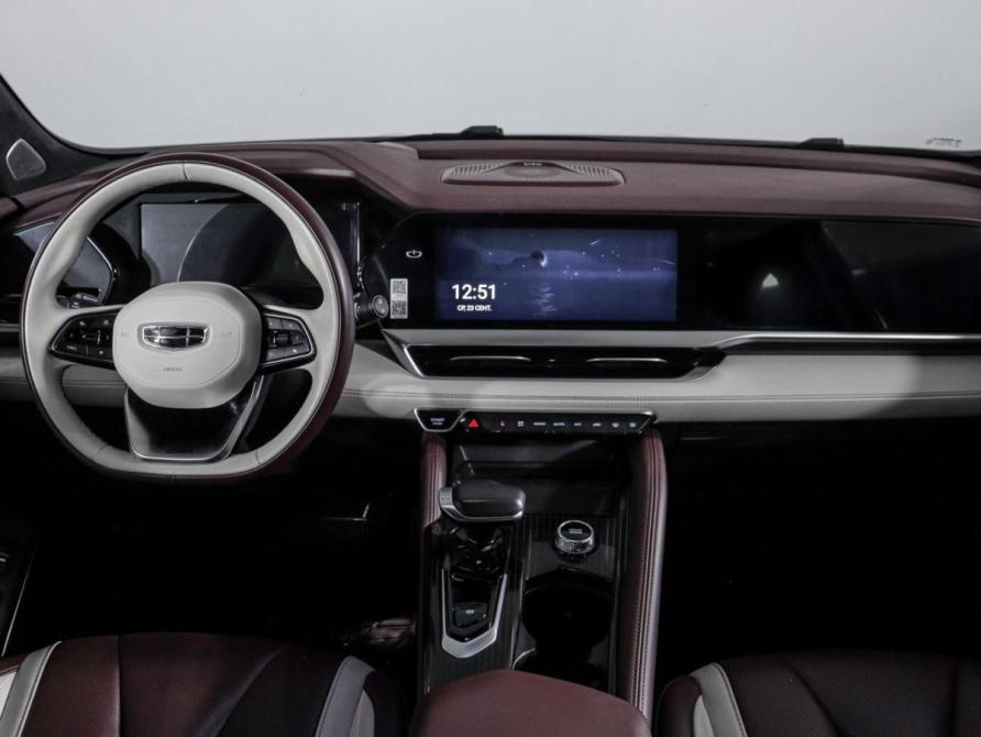 Geely Monjaro I Москва  - изображение 12