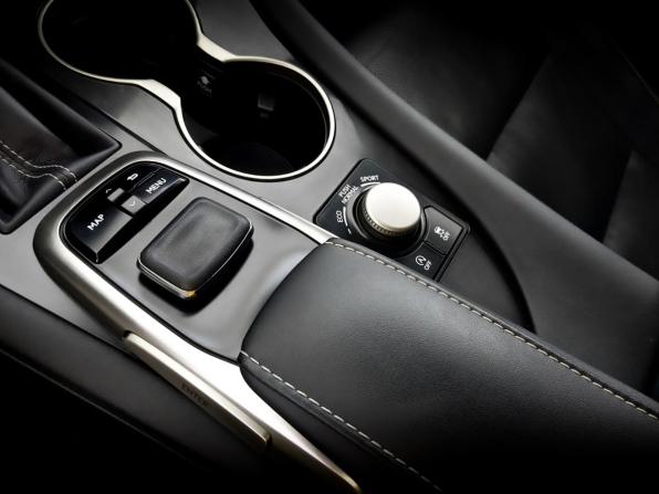 Lexus RX IV с пробегом 2019 года, цена 4 050 000 рублей, 97902 км, внедорожник, Автокод Объявления