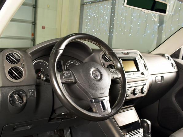 Volkswagen Tiguan I Рестайлинг с пробегом 2016 года, цена 2 065 995 рублей, 69812 км, внедорожник, Автокод Объявления