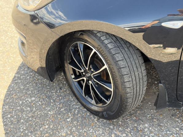 Kia Ceed II Рестайлинг с пробегом 2015 года, цена 1 040 000 рублей, 140000 км, хэтчбек, Автокод Объявления