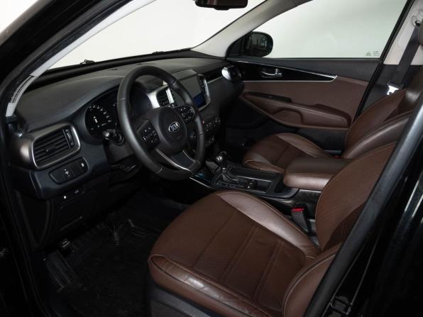Kia Sorento III Prime Рестайлинг с пробегом 2017 года, цена 2 535 000 рублей, 198000 км, внедорожник, Автокод Объявления