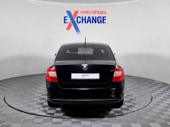 Skoda Rapid I с пробегом 2014 года, цена 537 000 рублей, 403191 км, лифтбек, Автокод Объявления