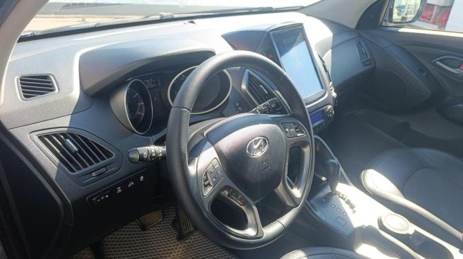 Hyundai ix35 I Рестайлинг с пробегом 2014 года, цена 1 270 000 рублей, 230000 км, внедорожник, Автокод Объявления
