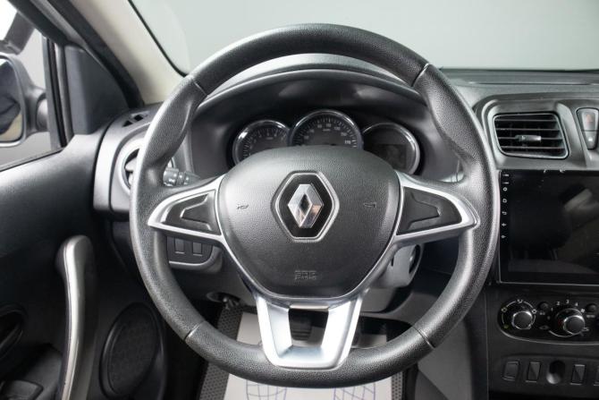 Renault Logan II с пробегом 2018 года, цена 829 000 рублей, 147049 км, седан, Автокод Объявления