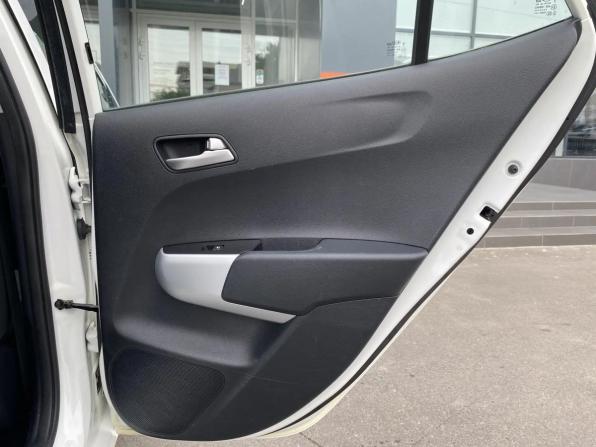 Kia Picanto III с пробегом 2018 года, цена 985 000 рублей, 275637 км, хэтчбек, Автокод Объявления