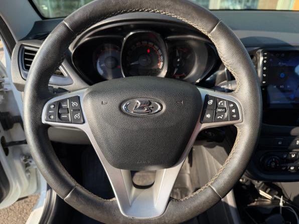 Lada (ВАЗ) Vesta I с пробегом 2020 года, цена 900 000 рублей, 130000 км, седан, Автокод Объявления