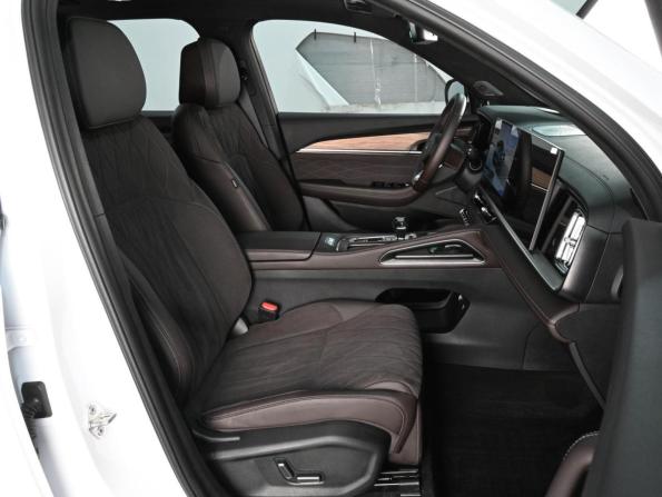 Geely Monjaro I Рестайлинг 2 с пробегом 2025 года, цена 3 949 000 рублей, 20965 км, внедорожник, Автокод Объявления
