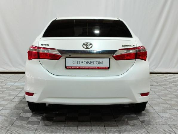 Toyota Corolla XI (E160 E170 E180) с пробегом 2014 года, цена 1 350 000 рублей, 135121 км, седан, Автокод Объявления