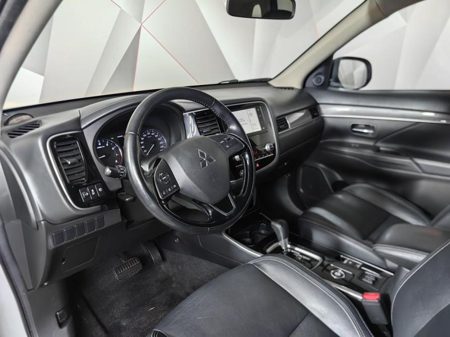 Mitsubishi Outlander III Рестайлинг 3 Москва  - изображение 19