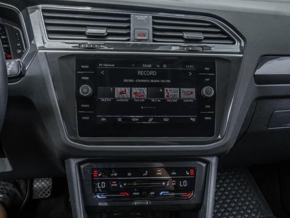 Volkswagen Tiguan II Рестайлинг с пробегом 2021 года, цена 3 099 000 рублей, 90364 км, внедорожник, Автокод Объявления