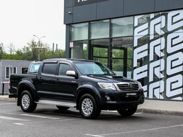 Toyota Hilux VII Рестайлинг с пробегом 2015 года, цена 2 510 000 рублей, 229840 км, offers.body_type.unknown, Автокод Объявления