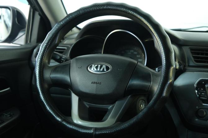 Kia Rio III с пробегом 2013 года, цена 599 000 рублей, 230000 км, седан, Автокод Объявления