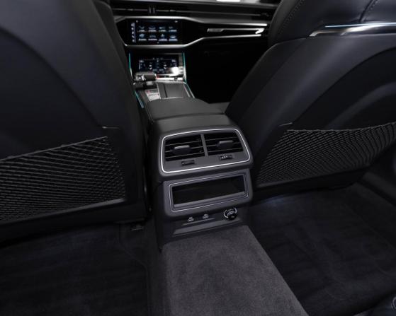 Audi A6 V (C8) Рестайлинг с пробегом 2025 года, цена 5 050 000 рублей, 4135 км, седан, Автокод Объявления