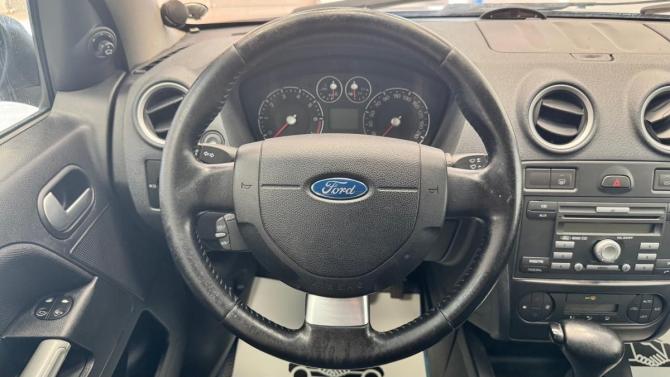 Ford Fusion I Рестайлинг с пробегом 2007 года, цена 440 000 рублей, 223480 км, хэтчбек, Автокод Объявления