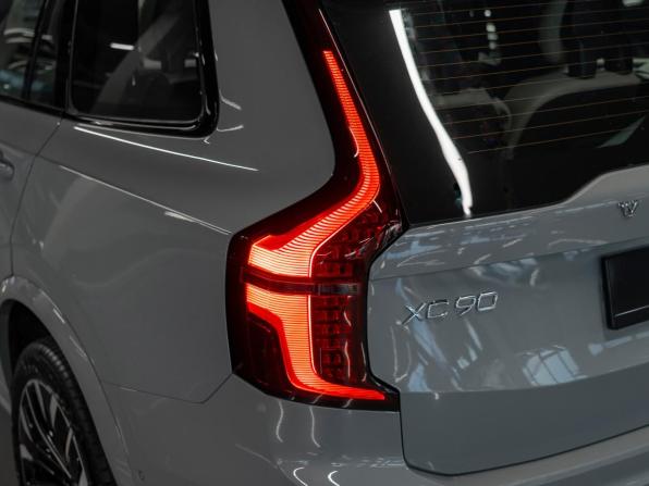 Volvo XC90 II Рестайлинг 2 с пробегом 2025 года, цена 10 000 000 рублей, 42 км, внедорожник, Автокод Объявления