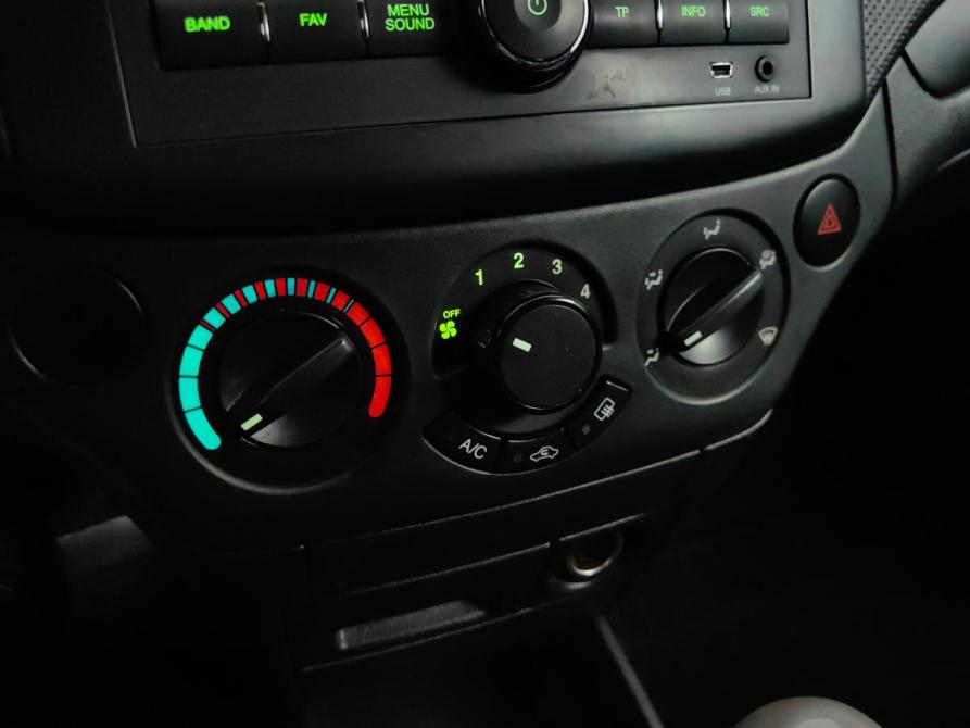 Chevrolet Aveo I Рестайлинг Подольск  - изображение 16