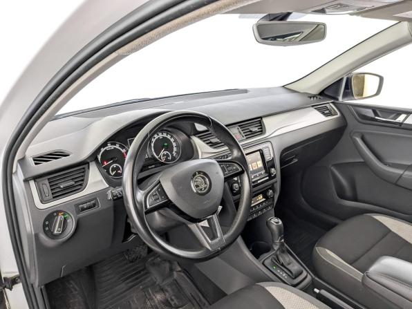 Skoda Rapid I Рестайлинг с пробегом 2019 года, цена 1 500 000 рублей, 77607 км, лифтбек, Автокод Объявления
