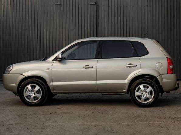 Hyundai Tucson I с пробегом 2008 года, цена 760 000 рублей, 265182 км, внедорожник, Автокод Объявления