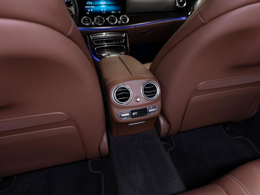 Mercedes-Benz E-Класс V (W213 S213 C238) Рестайлинг Москва  - изображение 22