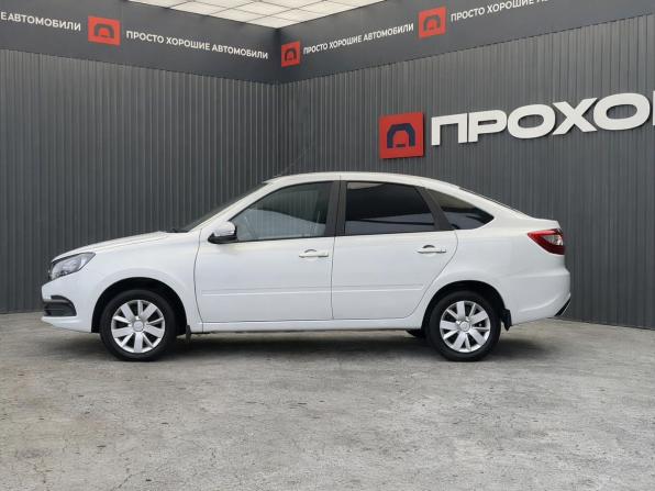 Lada (ВАЗ) Granta I Рестайлинг с пробегом 2023 года, цена 827 000 рублей, 28400 км, лифтбек, Автокод Объявления