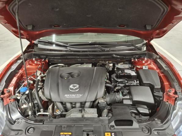 Mazda 6 III (GJ) Рестайлинг с пробегом 2017 года, цена 1 990 000 рублей, 90458 км, седан, Автокод Объявления
