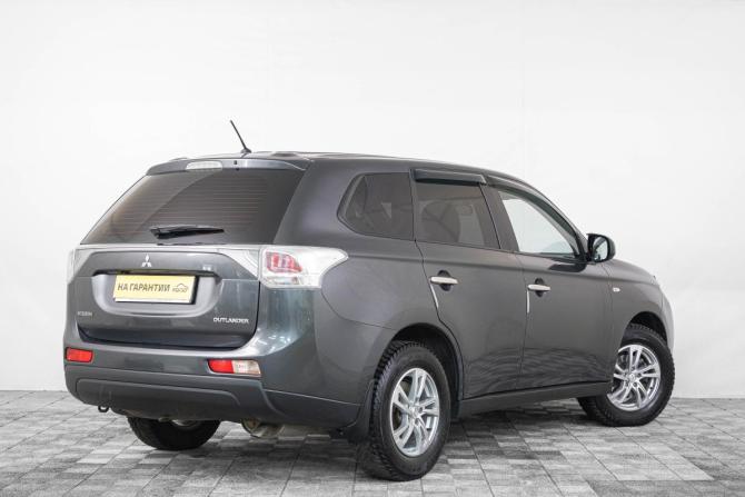 Mitsubishi Outlander III Рестайлинг с пробегом 2014 года, цена 1 609 000 рублей, 109000 км, внедорожник, Автокод Объявления