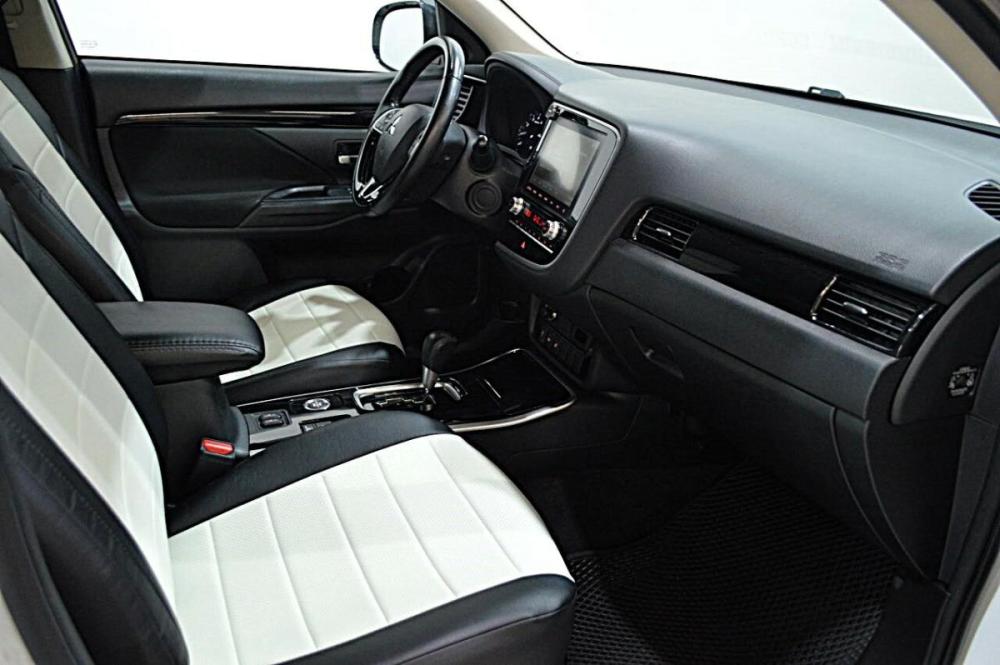 Mitsubishi Outlander III Рестайлинг 3 Сургут  - изображение 17