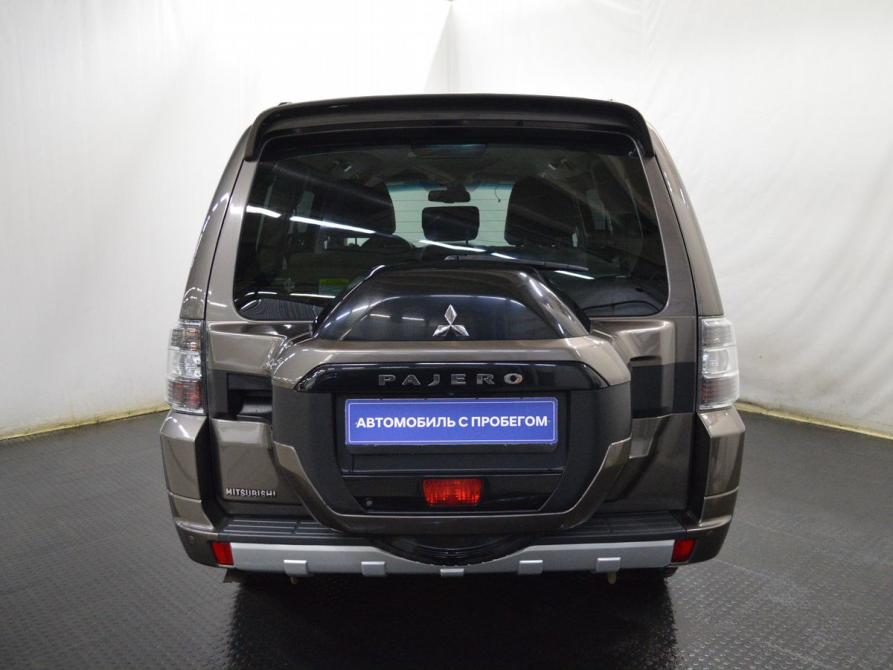 Mitsubishi Pajero IV Рестайлинг 2 Санкт-Петербург  - изображение 5