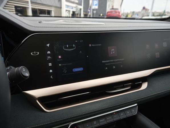 Geely Monjaro I с пробегом 2023 года, цена 3 131 400 рублей, 69889 км, внедорожник, Автокод Объявления