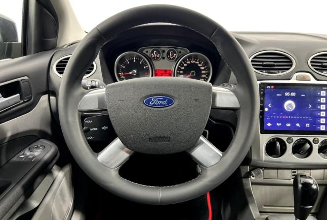 Ford Focus II Рестайлинг с пробегом 2009 года, цена 600 000 рублей, 137870 км, седан, Автокод Объявления
