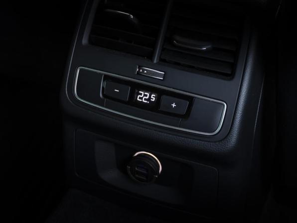 Audi A4 V (B9) Рестайлинг с пробегом 2019 года, цена 3 238 000 рублей, 163903 км, универсал, Автокод Объявления