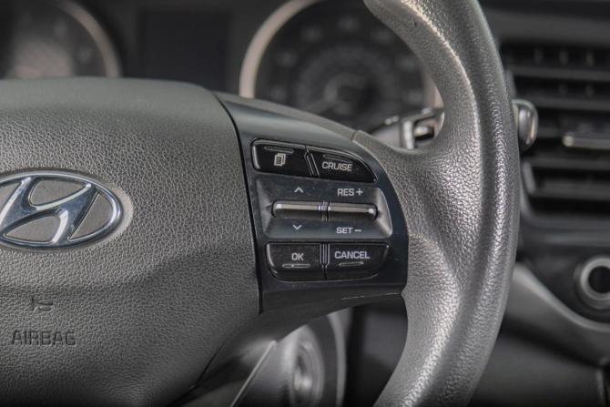 Hyundai Elantra VI (AD) Рестайлинг с пробегом 2018 года, цена 999 000 рублей, 152000 км, седан, Автокод Объявления
