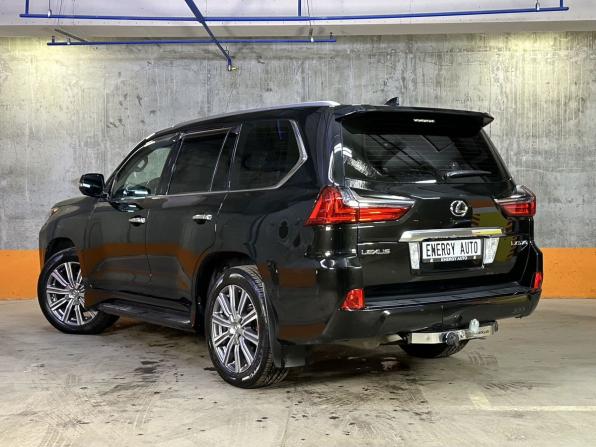 Lexus LX III Рестайлинг 2 с пробегом 2016 года, цена 6 500 000 рублей, 168802 км, внедорожник, Автокод Объявления