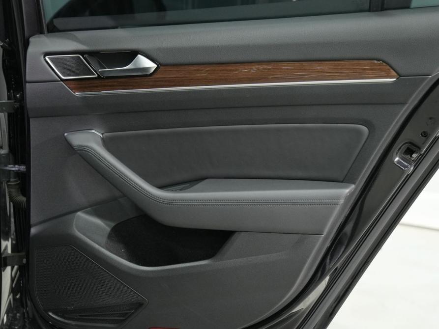 Volkswagen Passat B8 Новосибирск  - изображение 8