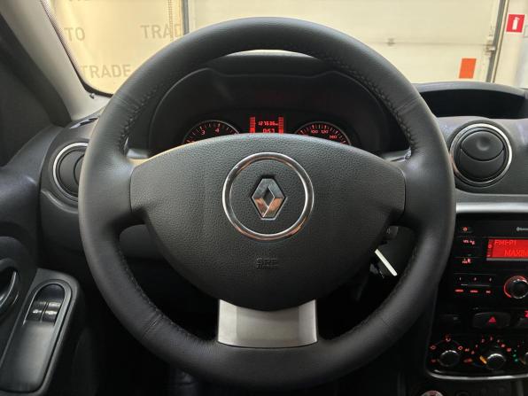 Renault Duster I с пробегом 2013 года, цена 975 000 рублей, 127000 км, внедорожник, Автокод Объявления